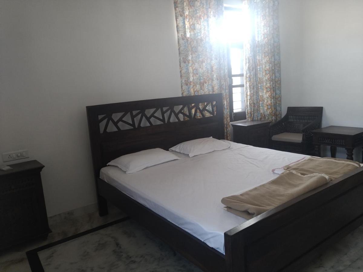 Ajay Bhawan Hotell Udaipur Exteriör bild